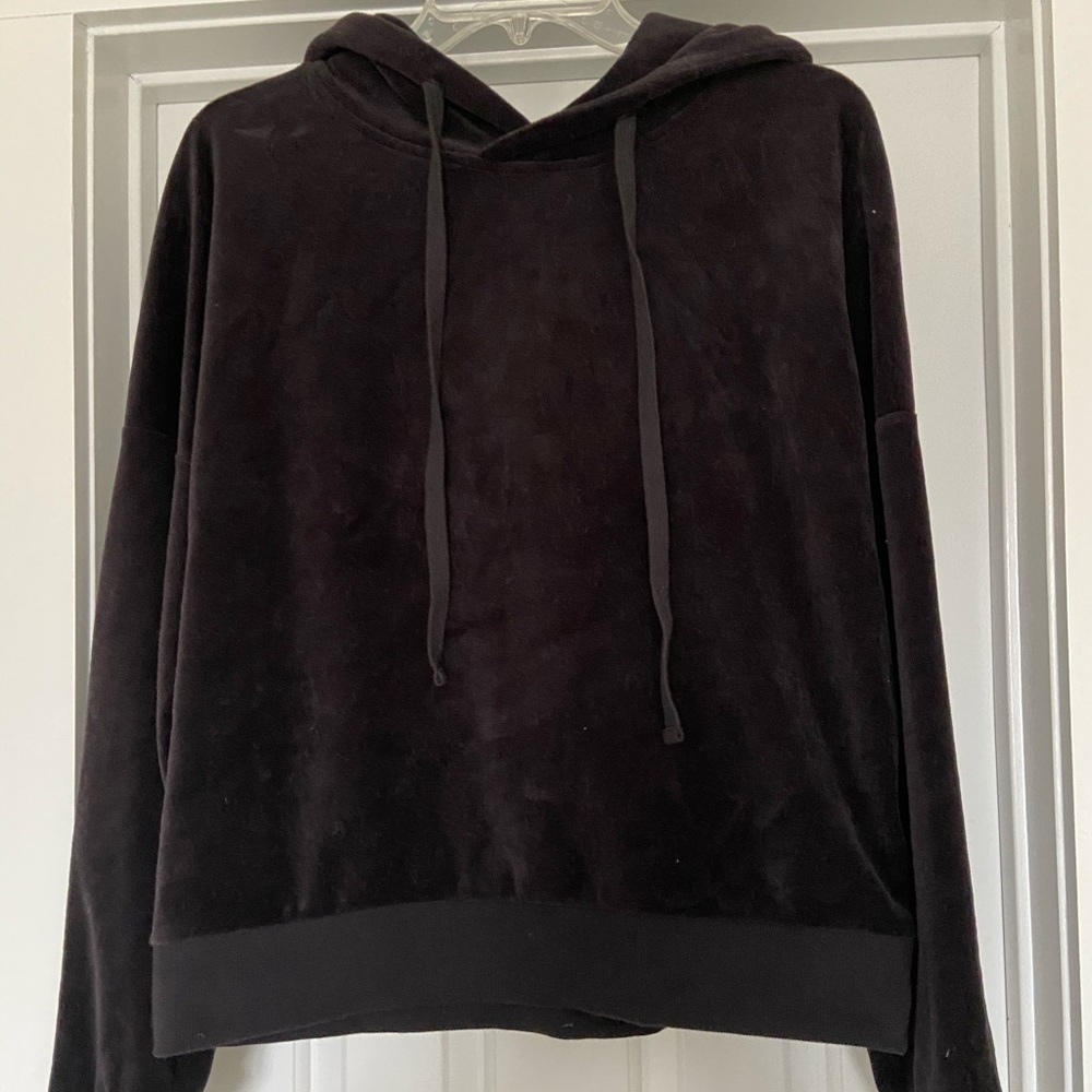 Askya Black Velour Hoodie Worn Once Size Medium